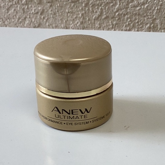 Avon Other - Avon Ultimate eye system